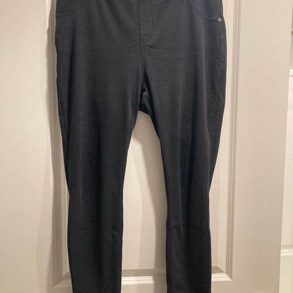 HUE jeggings